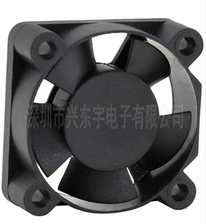 【電飯煲散熱風(fēng)扇】轉(zhuǎn)子平衡軸心在哪里？